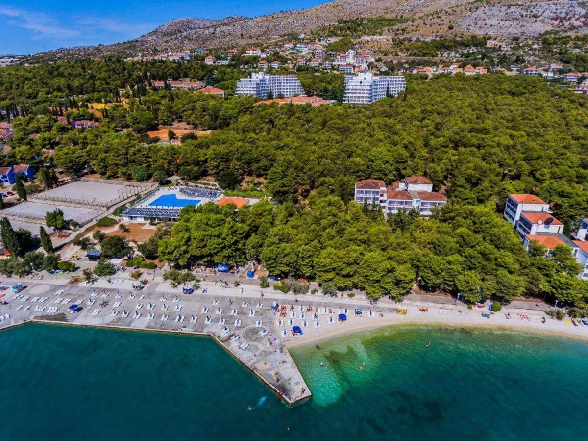 Apartmani Ruzmarin - Seget Donji, Трогир Екстериор снимка